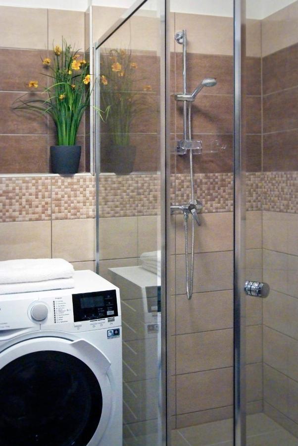 Victoria Apartman Kecskemét Esterno foto